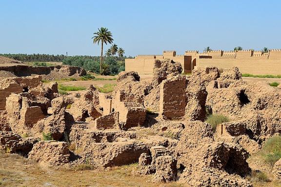 File:Ruins of Babylon, Mesopotamia, Iraq.jpg