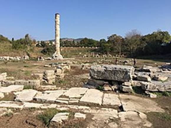 File:Temple of Artemis ruins.jpg