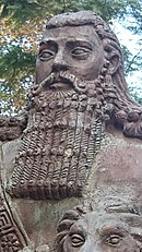 https://upload.wikimedia.org/wikipedia/commons/thumb/7/7a/Gilgamesh_Statue_Sydney_University_Statue4.14th.JPG/130px-Gilgamesh_Statue_Sydney_University_Statue4.14th.JPG